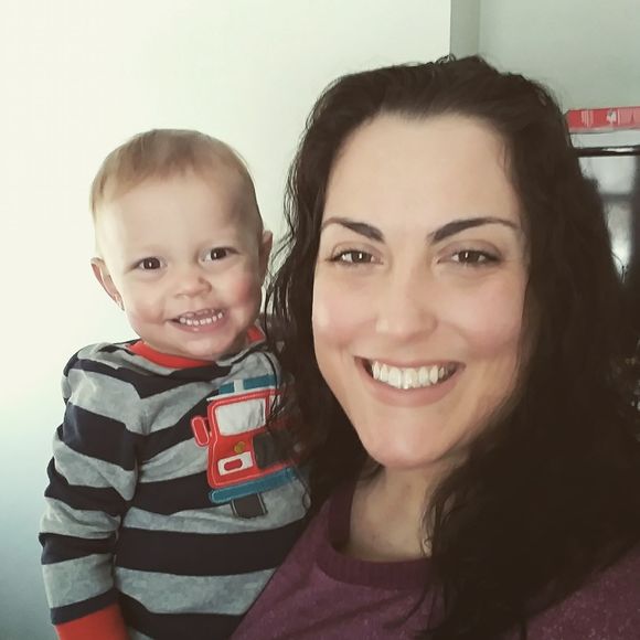 Meet your Posher, Alyssa - Picture 1 of 1